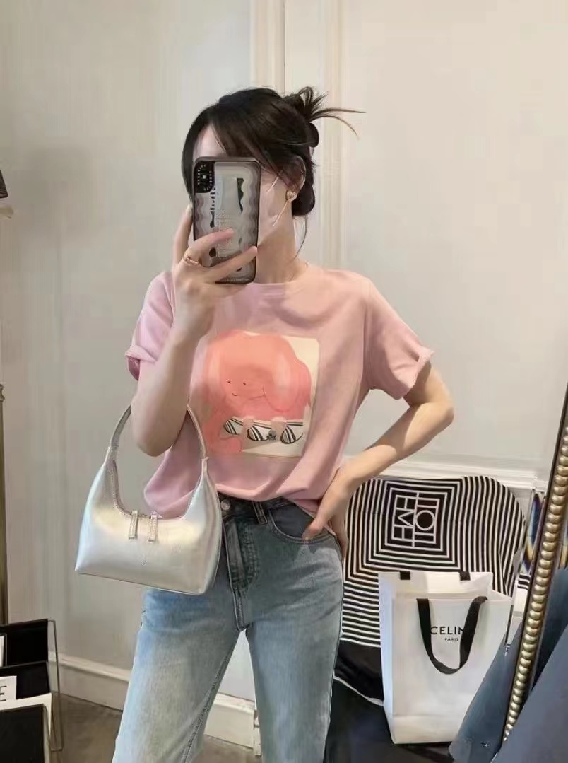 新款体恤，时尚潮流