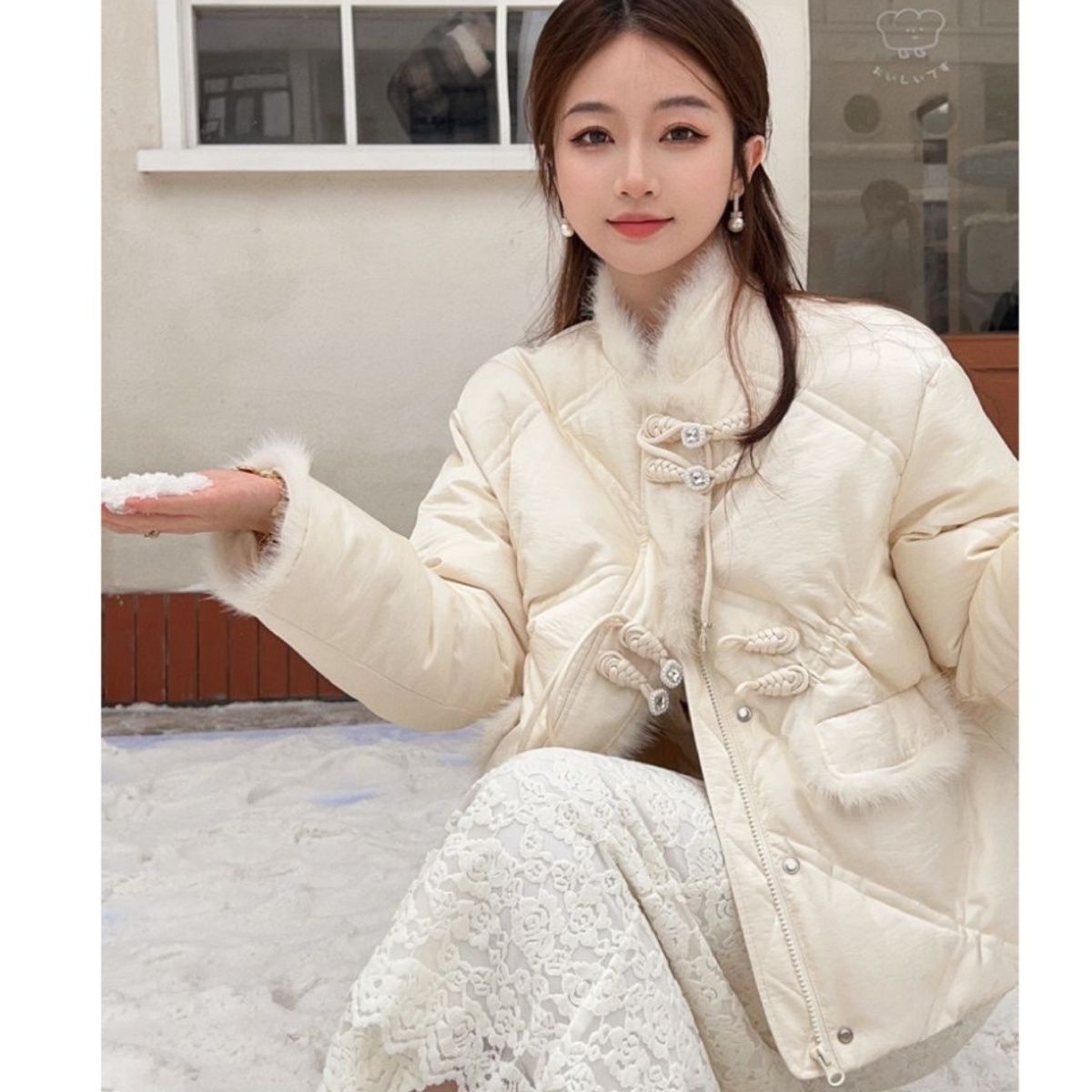 2023新白色短款服女白新中式冬季拼接国风盘扣外套