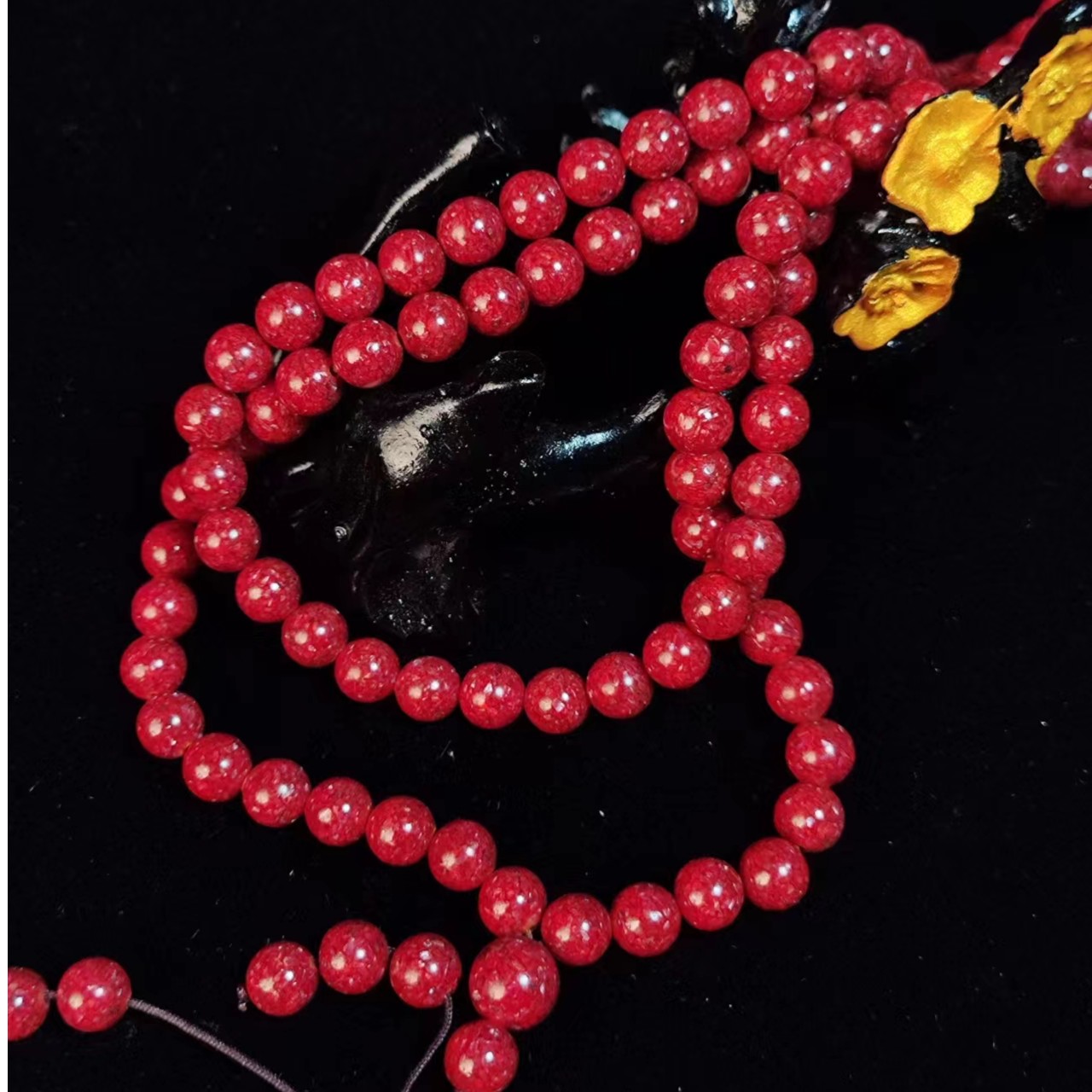 含辰砂工艺品全透6mm108颗开价-高含量朱砂晶体砂108颗手串吊坠