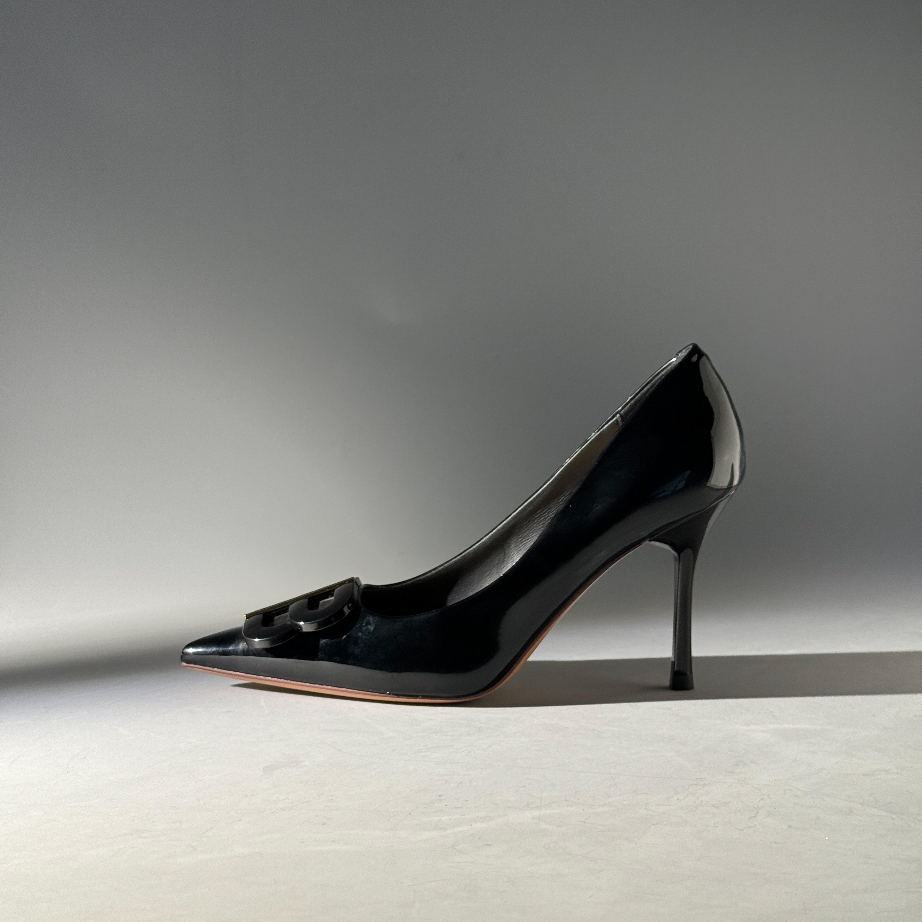 （8厘米）尖头细跟B字扣镜面高跟鞋A2206-25