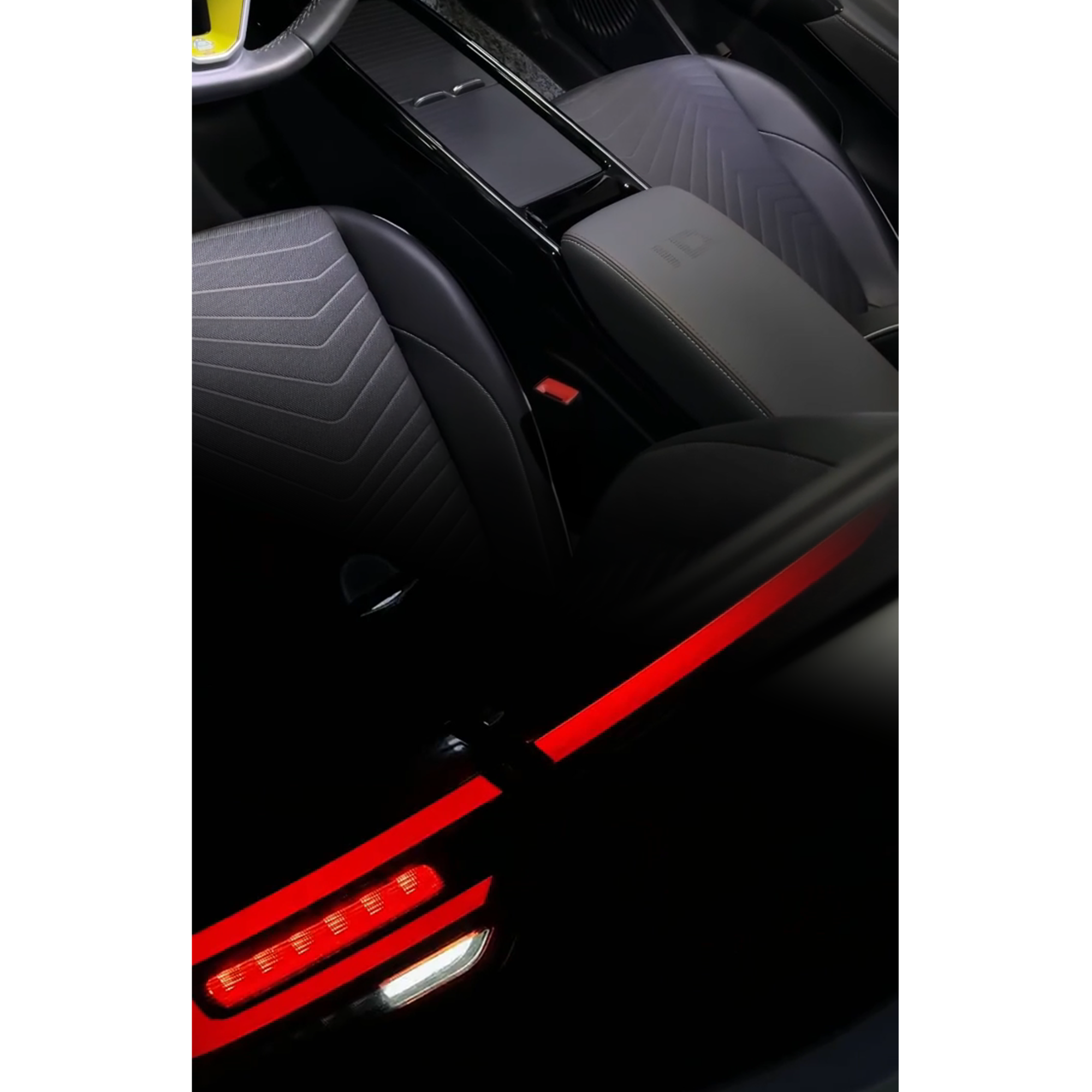 ID4原厂全新扶手箱＋B灯