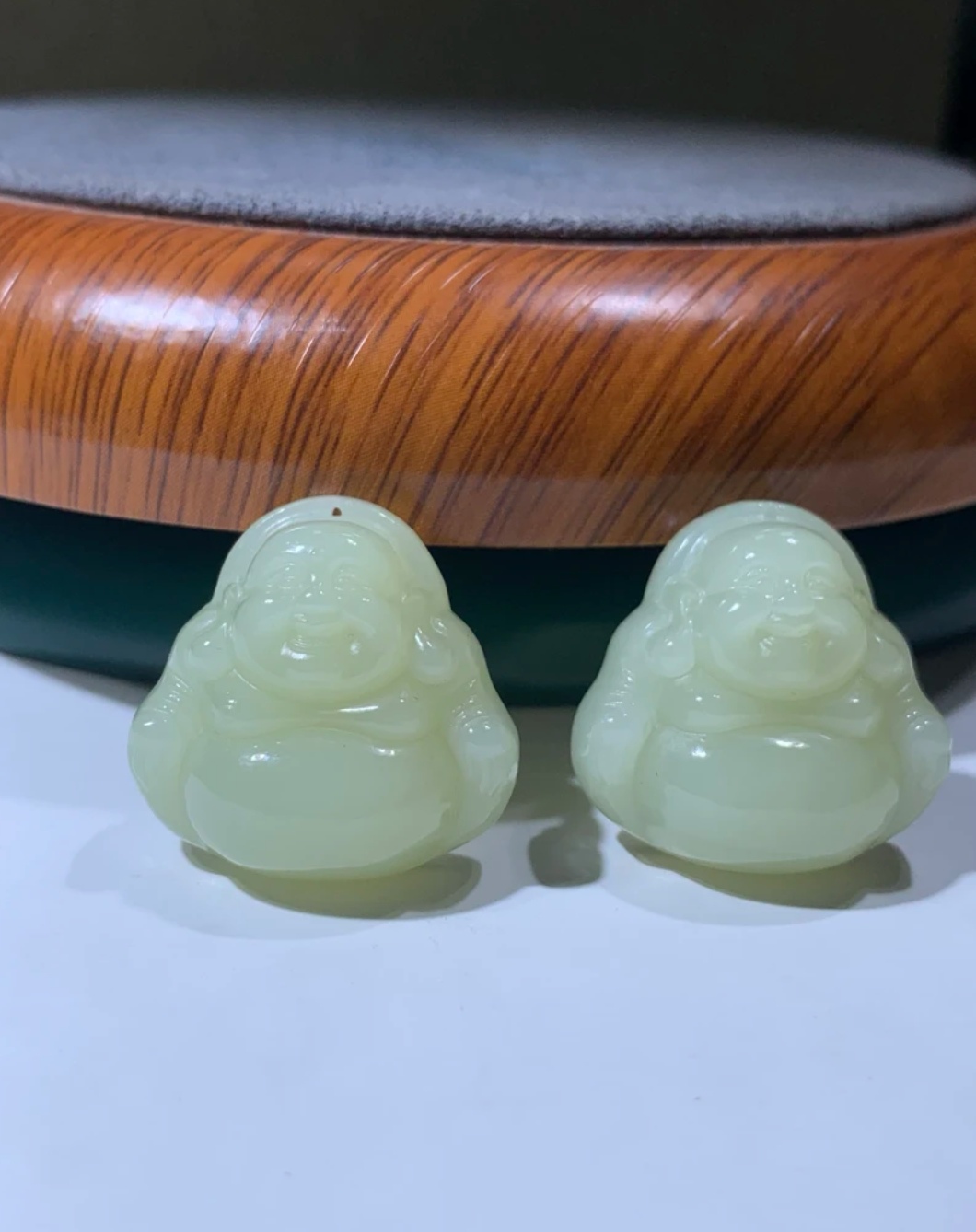 【尺寸高42宽42厚10】青海昆仑山冰黄口佛公吊坠【DZ036】