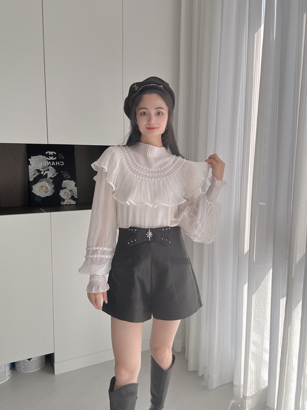 S2039 2023秋冬新款法式气质蕾丝花边领时尚百搭长袖设计感上衣