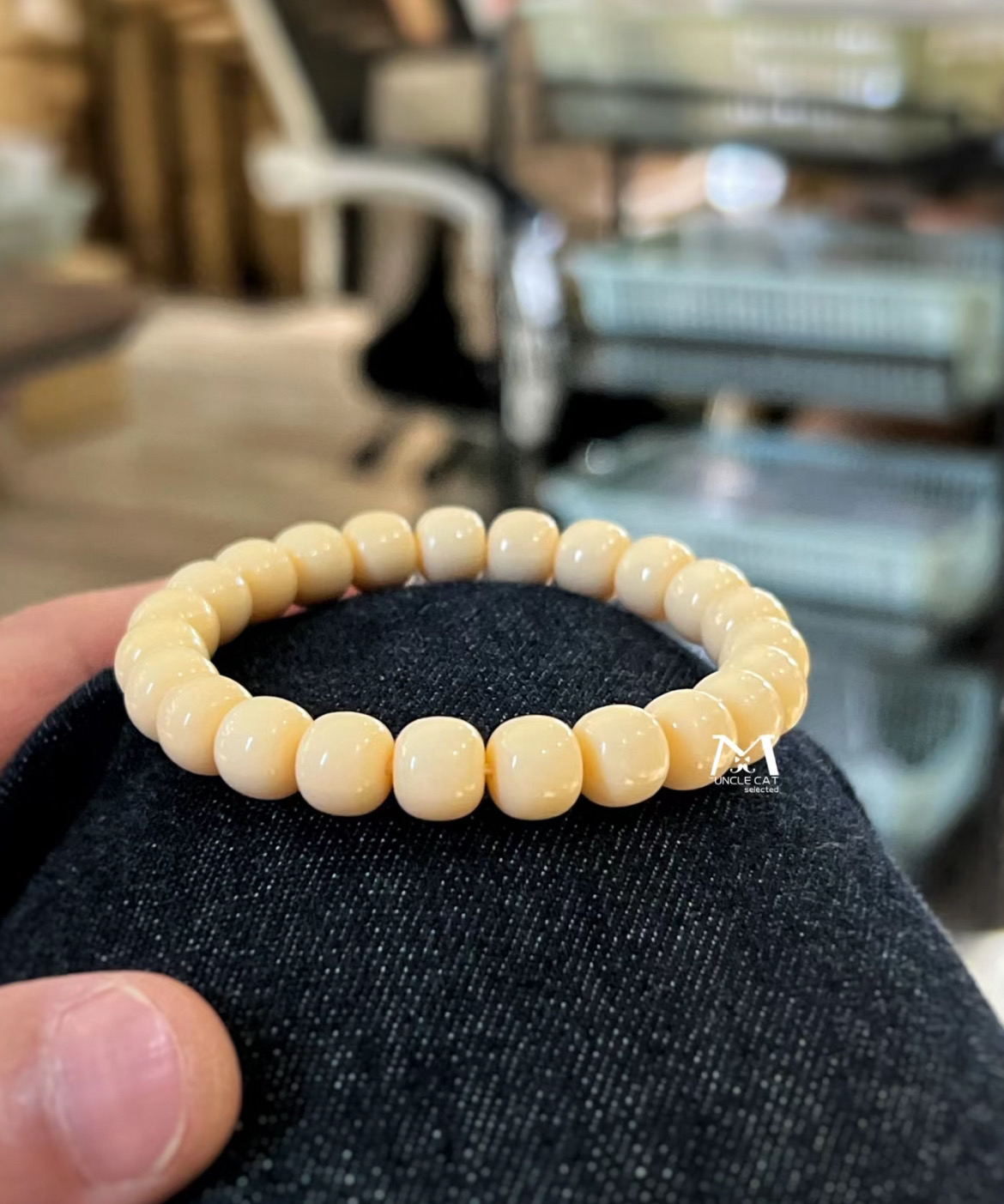 人工养殖鹿角雕刻0.8老型珠（穿好发出）