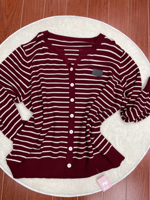 时尚百搭女装同价位专拍