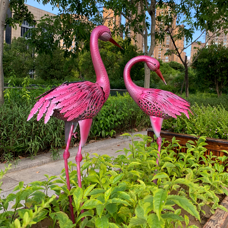 铁艺太阳能发光仙鹤别墅庭院户外草坪艳丽小店婚庆景观水池装饰品