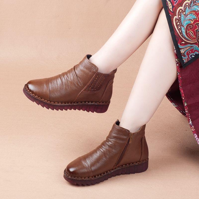 头层牛皮复古休闲加绒女短靴手工缝制真皮中老年妈妈防滑棉皮鞋