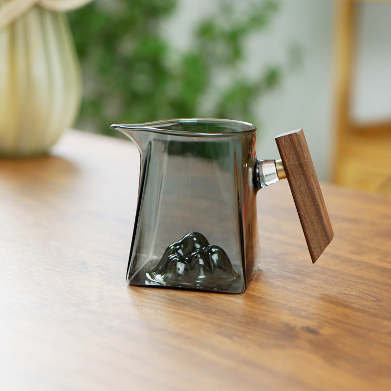 玻璃木把公道杯耐热公杯过滤分茶分茶器玻璃木把公道杯耐热公杯