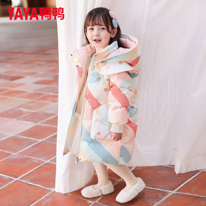 YAYA/鸭鸭儿童中长款羽绒服清新印花加厚保暖女童洋气防寒外套冬