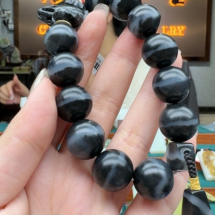 和田玉手串未镶嵌9*3