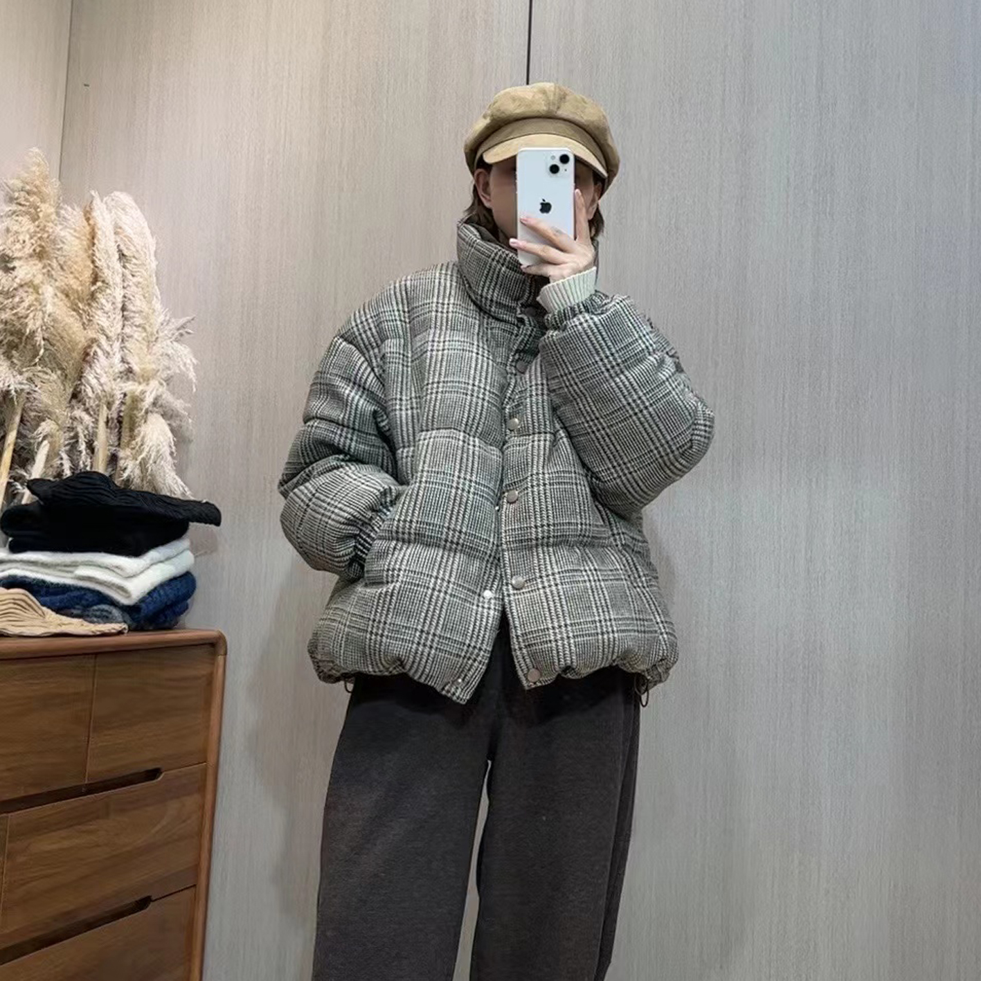 春田原创 韩味咖色格子羽绒服