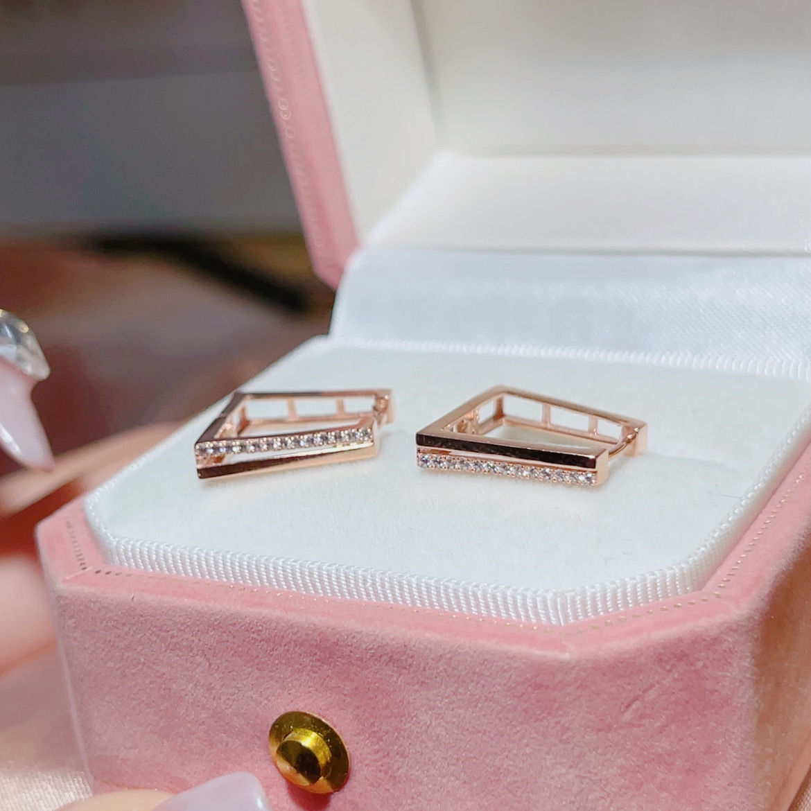 18k金耳饰（双层几何）