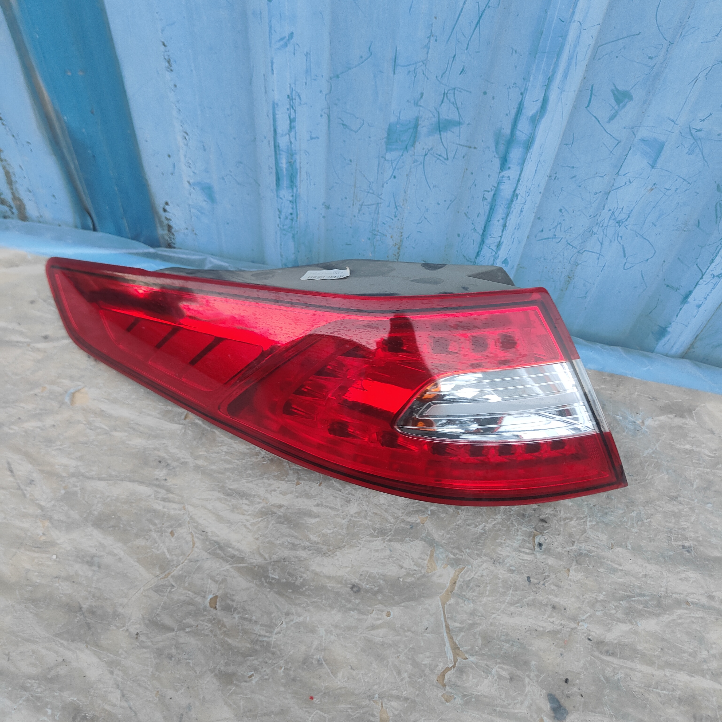 8新  适用于11_13起亚k5左后尾灯刹车灯倒车灯防追尾灯原车原厂拆