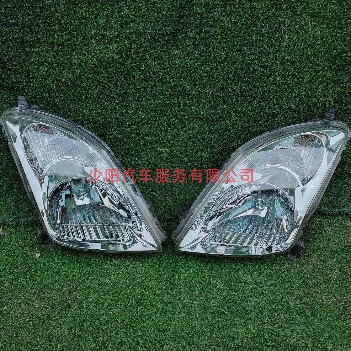 适用于铃木雨燕前大灯总成前照明灯前车灯远近光