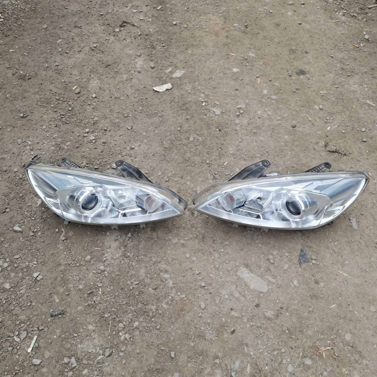 北汽绅宝D50 eu260 eu300大灯前照明灯前大灯