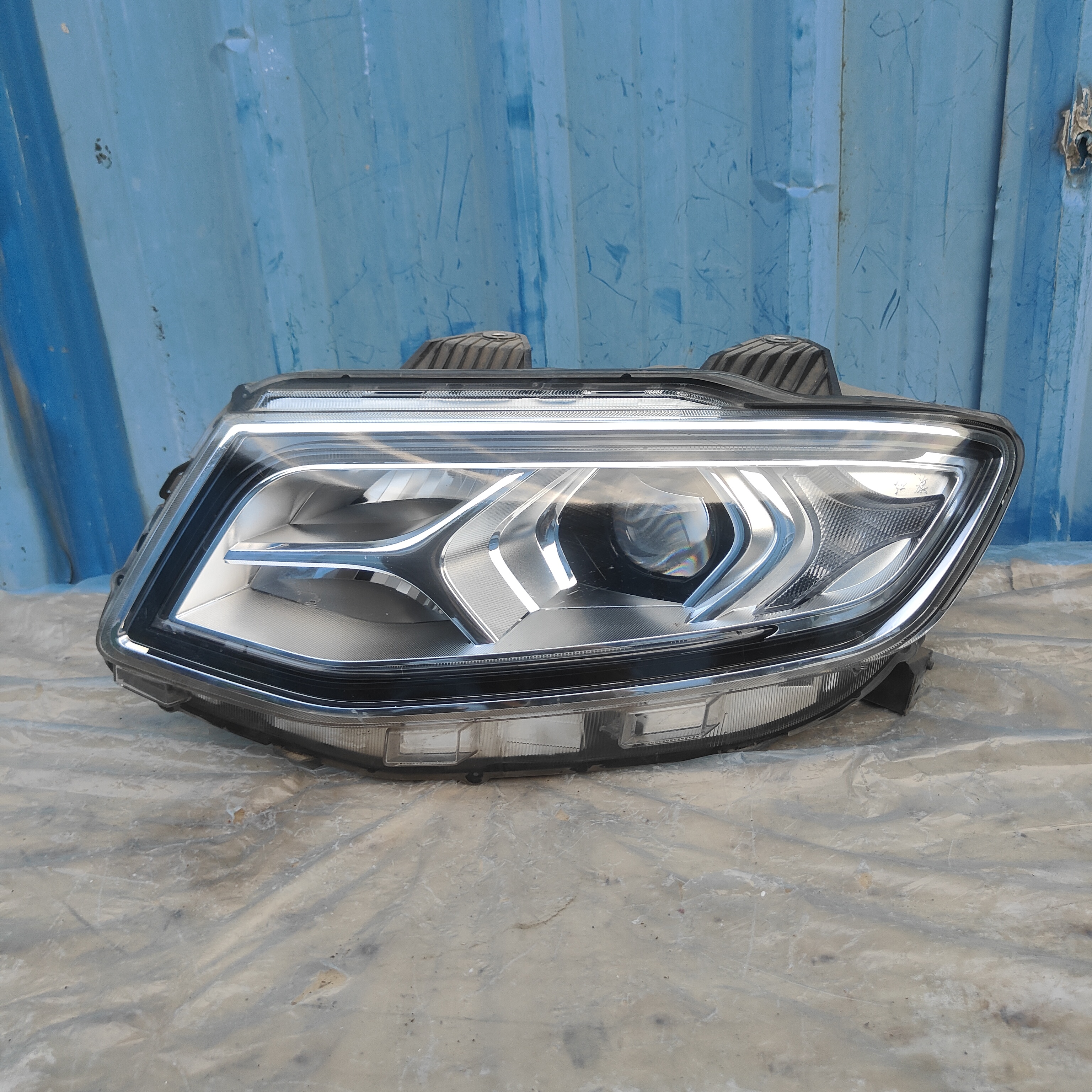 8新  适用于红旗H7前大灯前照明灯18-21款红旗H7左前LED大灯原厂