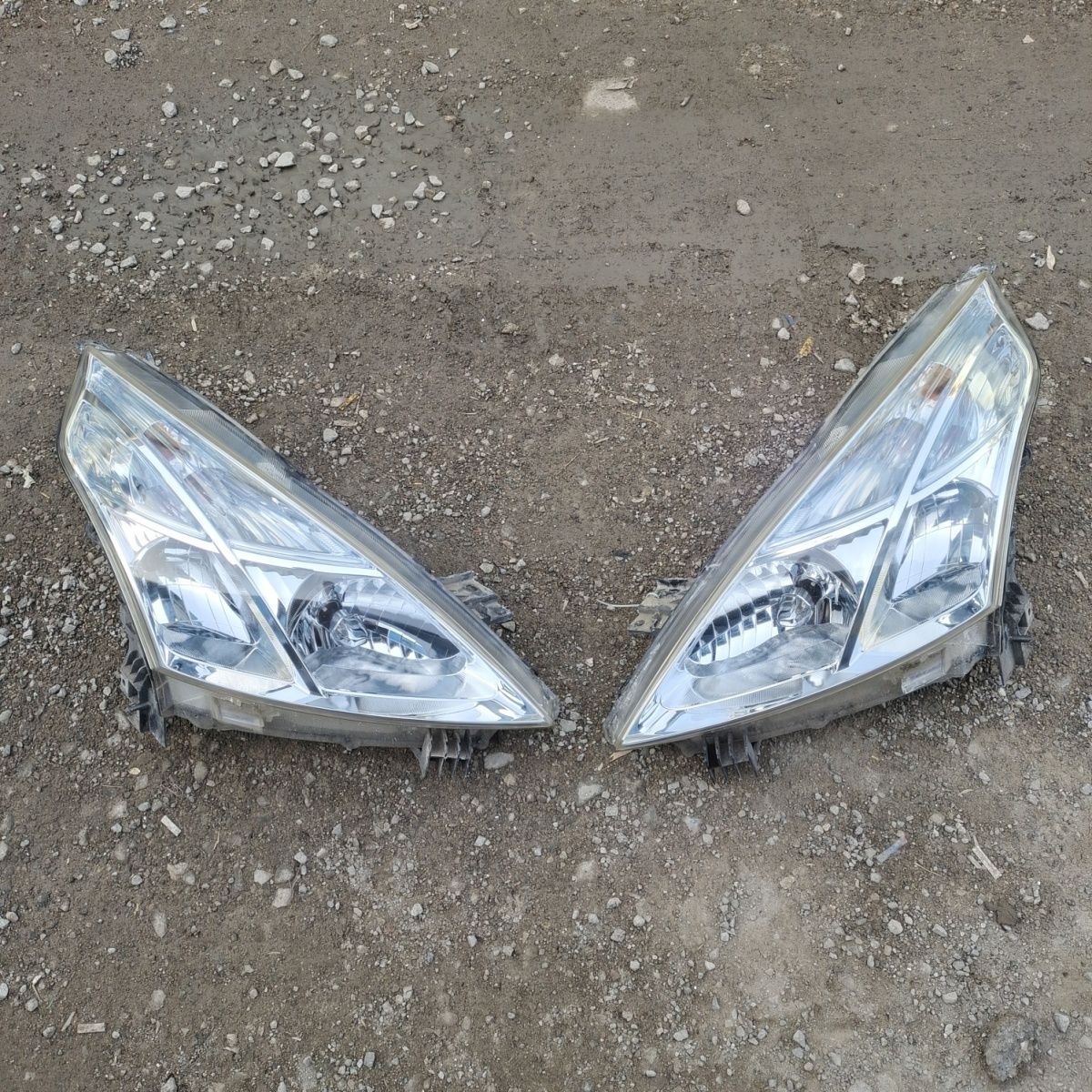 适配08-10款日产天籁大灯前照明灯前大灯疝气前大灯