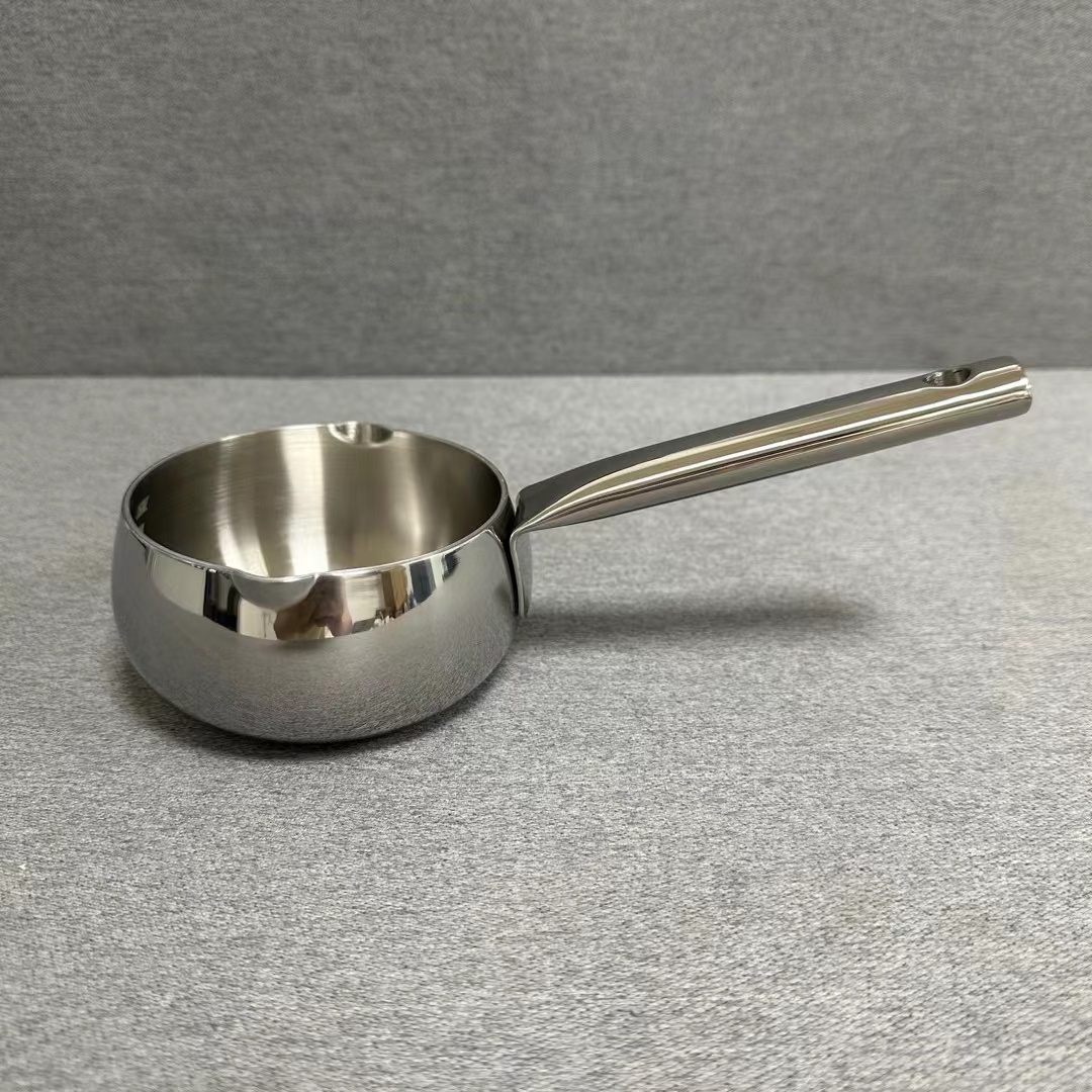 1-005 不锈钢泼油锅 9.5*5.5CM 350ML