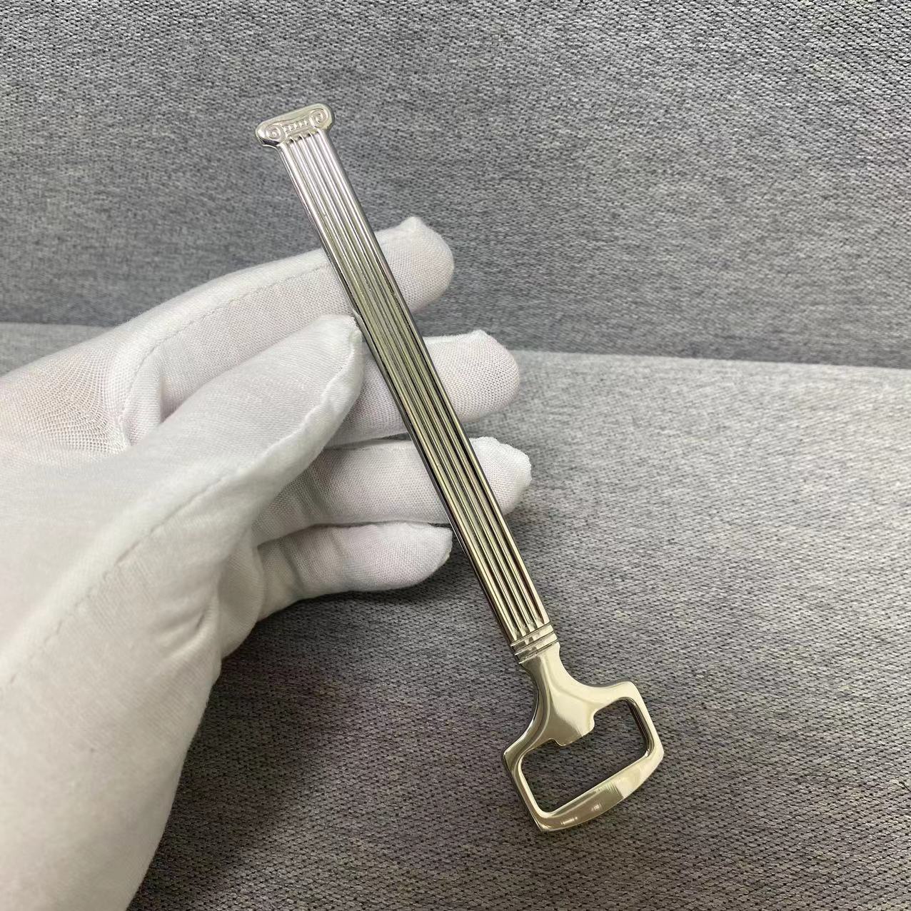 2-049 不锈钢加厚创意开瓶器 啤酒起子 长约16CM