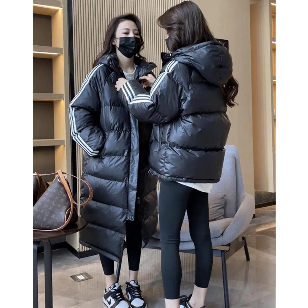 羽绒服白色羽绒女士女款短款年白鸭绒三条杠宽松休闲情侣时