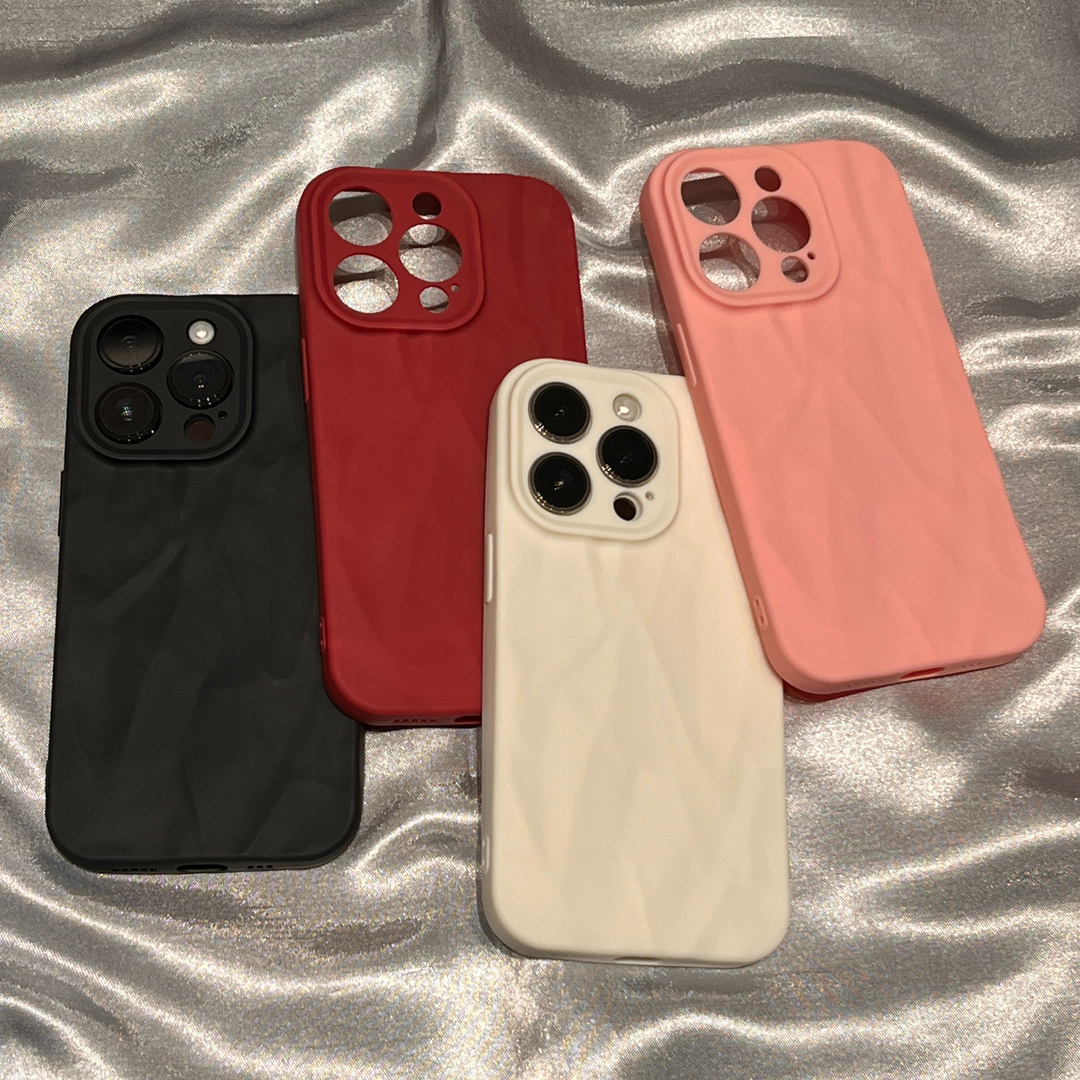 高级肤感褶皱iPhone15/14promax手机壳苹果13/12/11全包软套xr/xs
