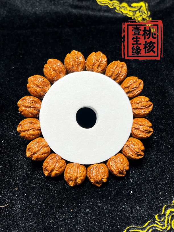 桃核雕刻恶僧手串一物一图