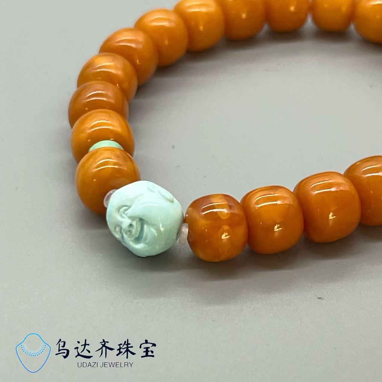 【乌达齐珠宝】8mm-9mm老花蜡+绿松笑佛diy手串