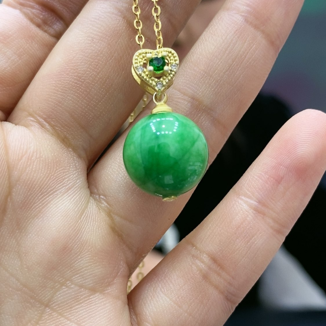 【闪购商品】翡翠吊坠未镶嵌