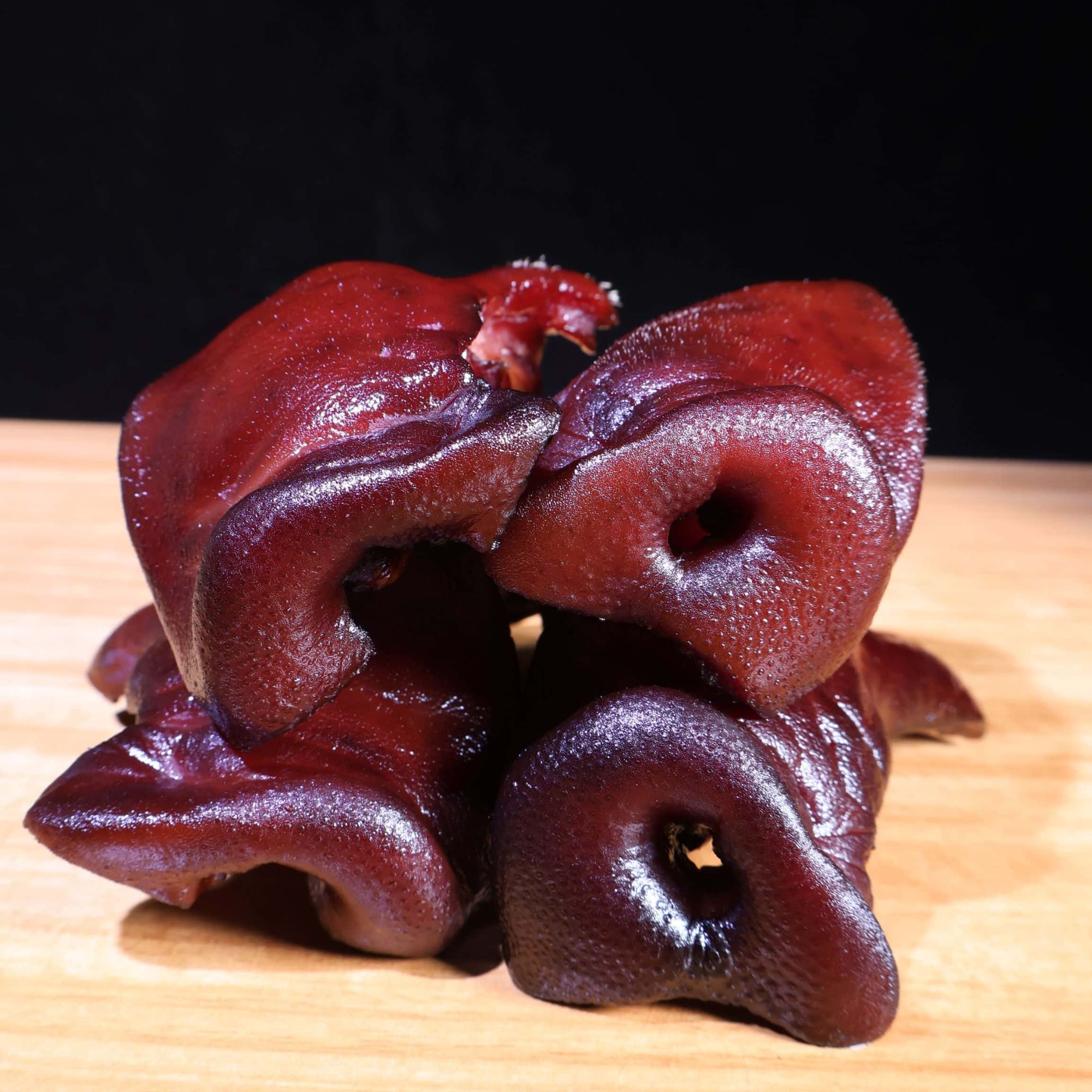 四川高山农家柴火烟熏猪拱嘴猪头四川特产腊肉鸭脚正宗烟熏腊肉