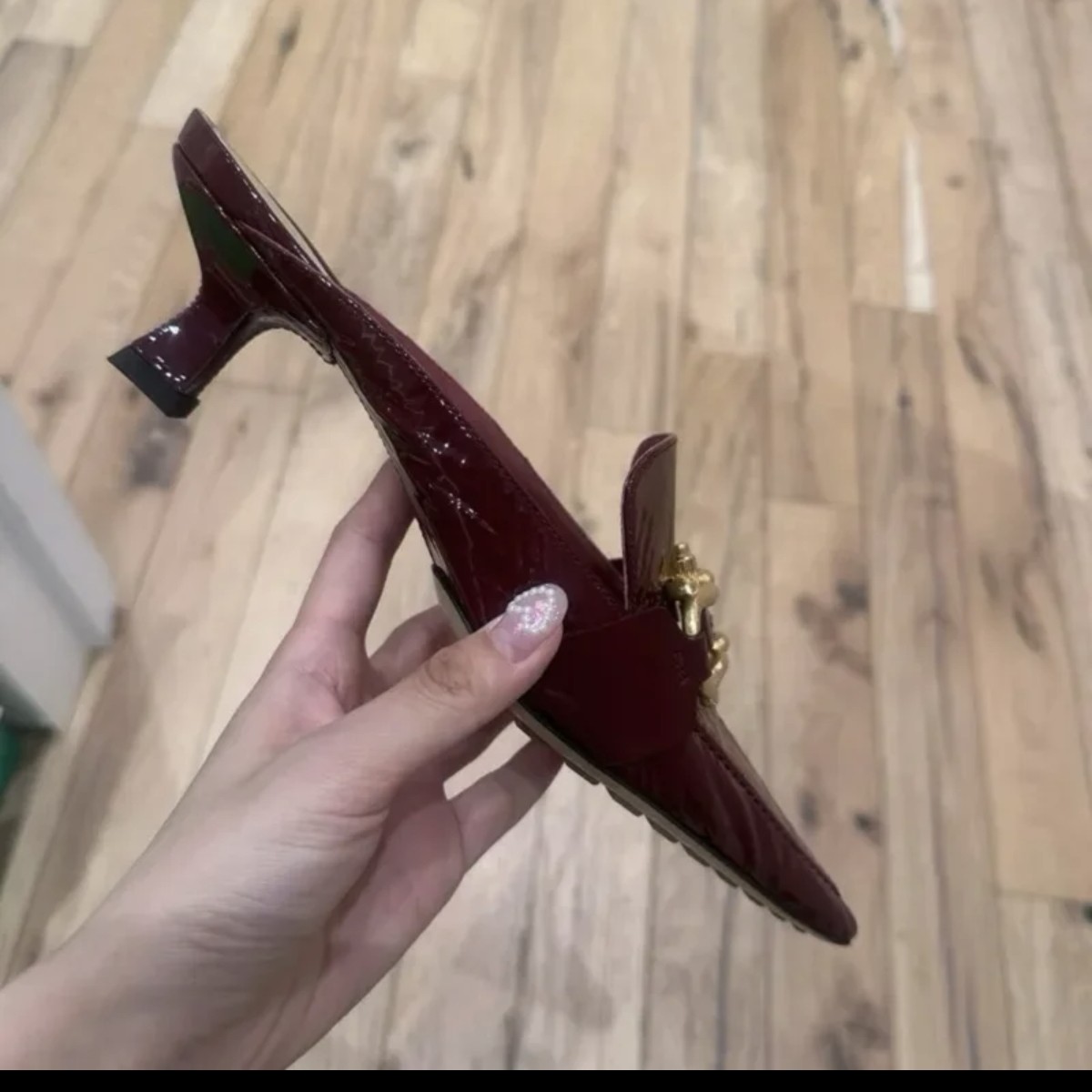 全新未使用 BOTTEGA VENETA/葆蝶家 37.5国现女巫鞋酒红色