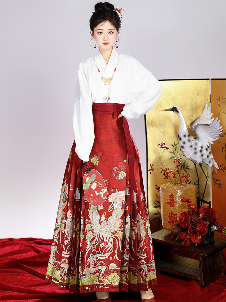 春日马面群套装传统日常马面汉元素百褶凌鸾凤凰织锦妆化夏季春夏