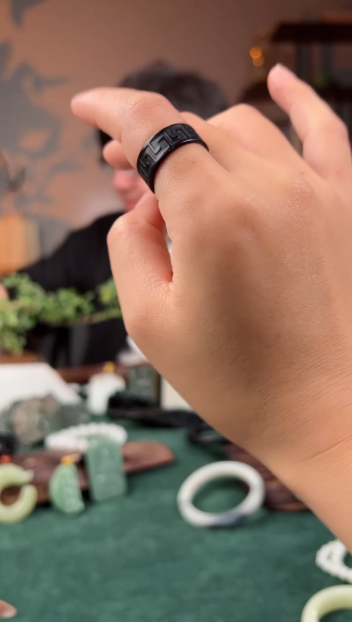 【闪购商品】和田玉戒指未镶嵌080