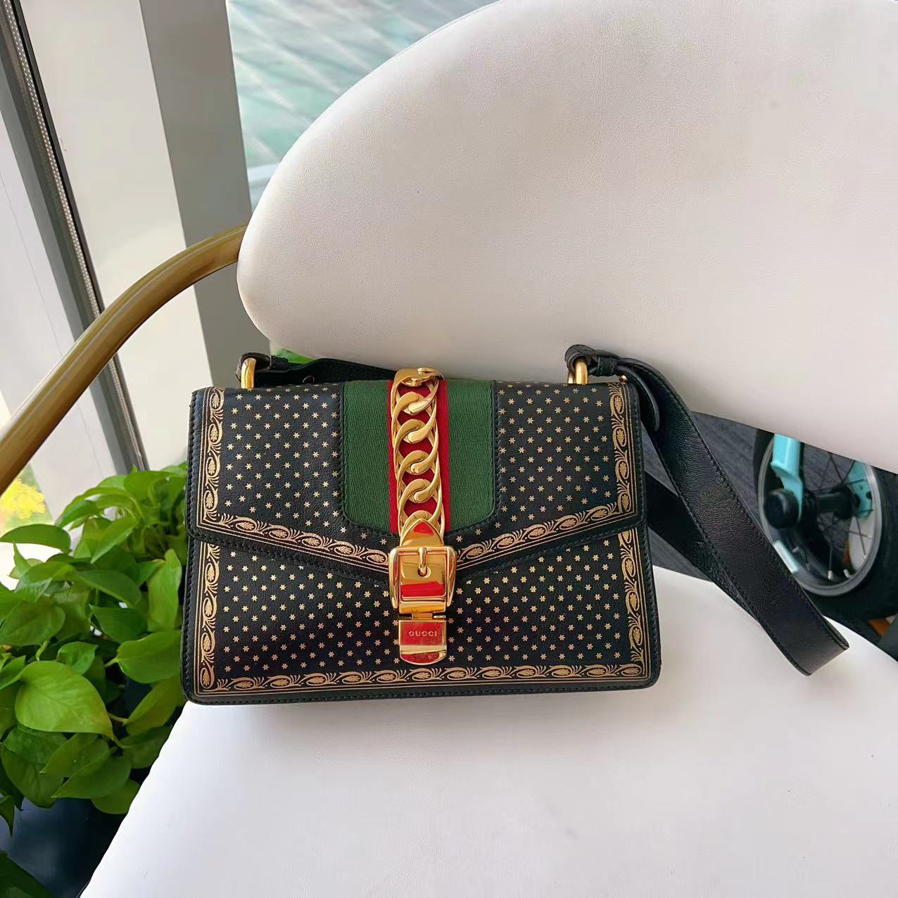 95新 GUCCI/古驰 Gucci古驰星星系列 塞尔维亚中号 K02684