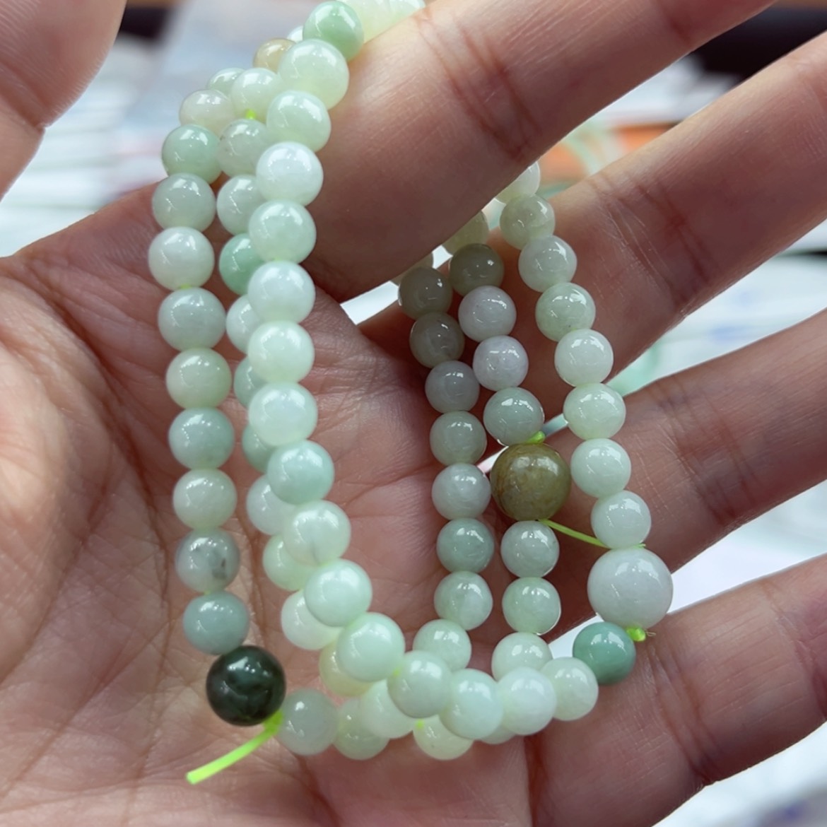 【闪购商品】翡翠手链未镶嵌雨*多样性发货1只