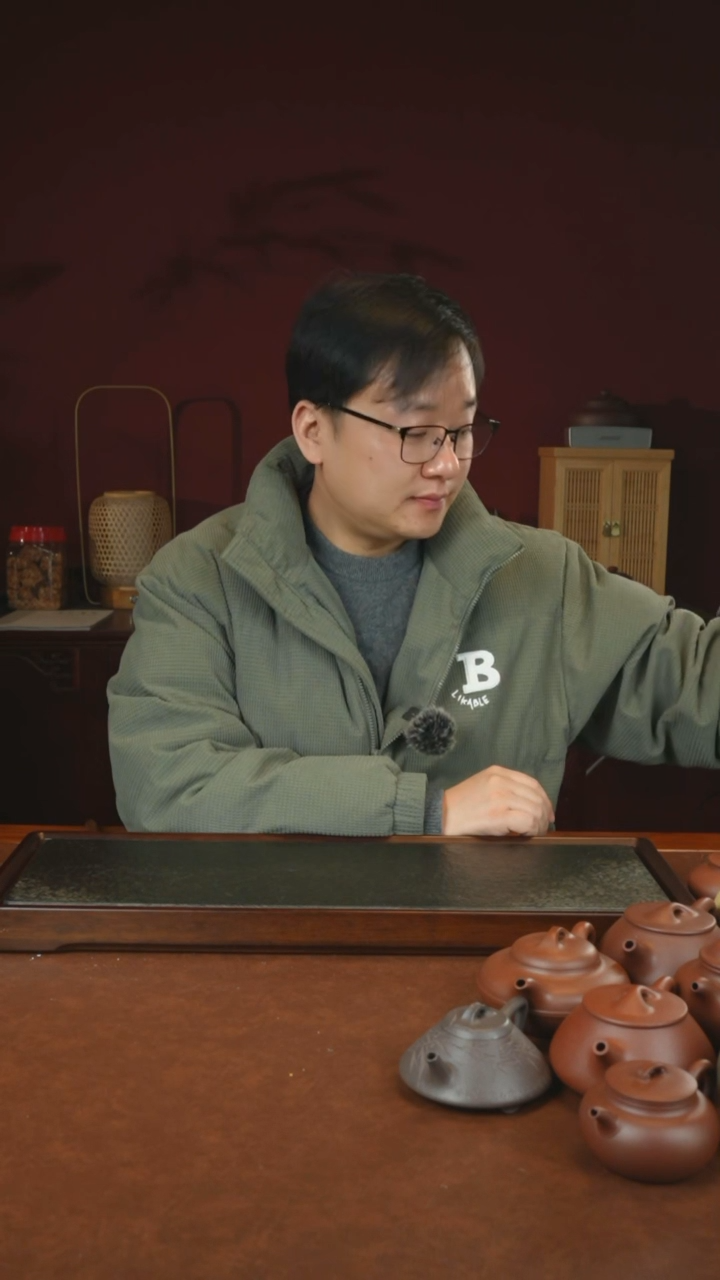 【闪购商品】紫砂茶壶朱泥 秦权 预售