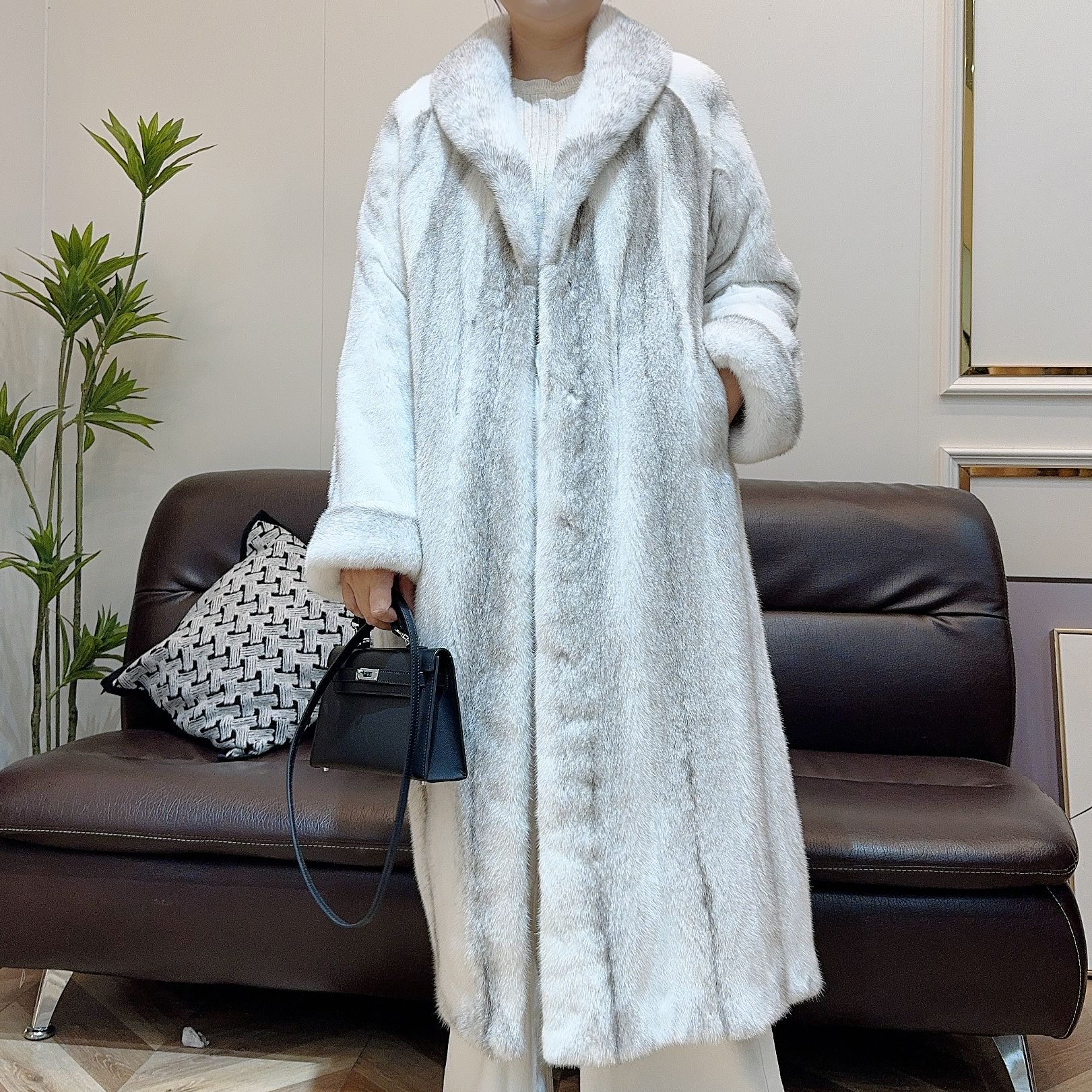 时尚机开全抽长款青果领女士水貂皮草外套进口紫金小母貂整貂