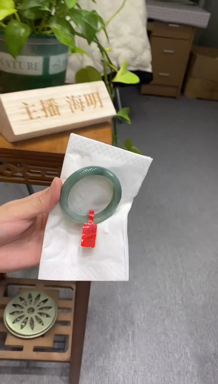 【闪购商品】翡翠手镯未镶嵌00003565