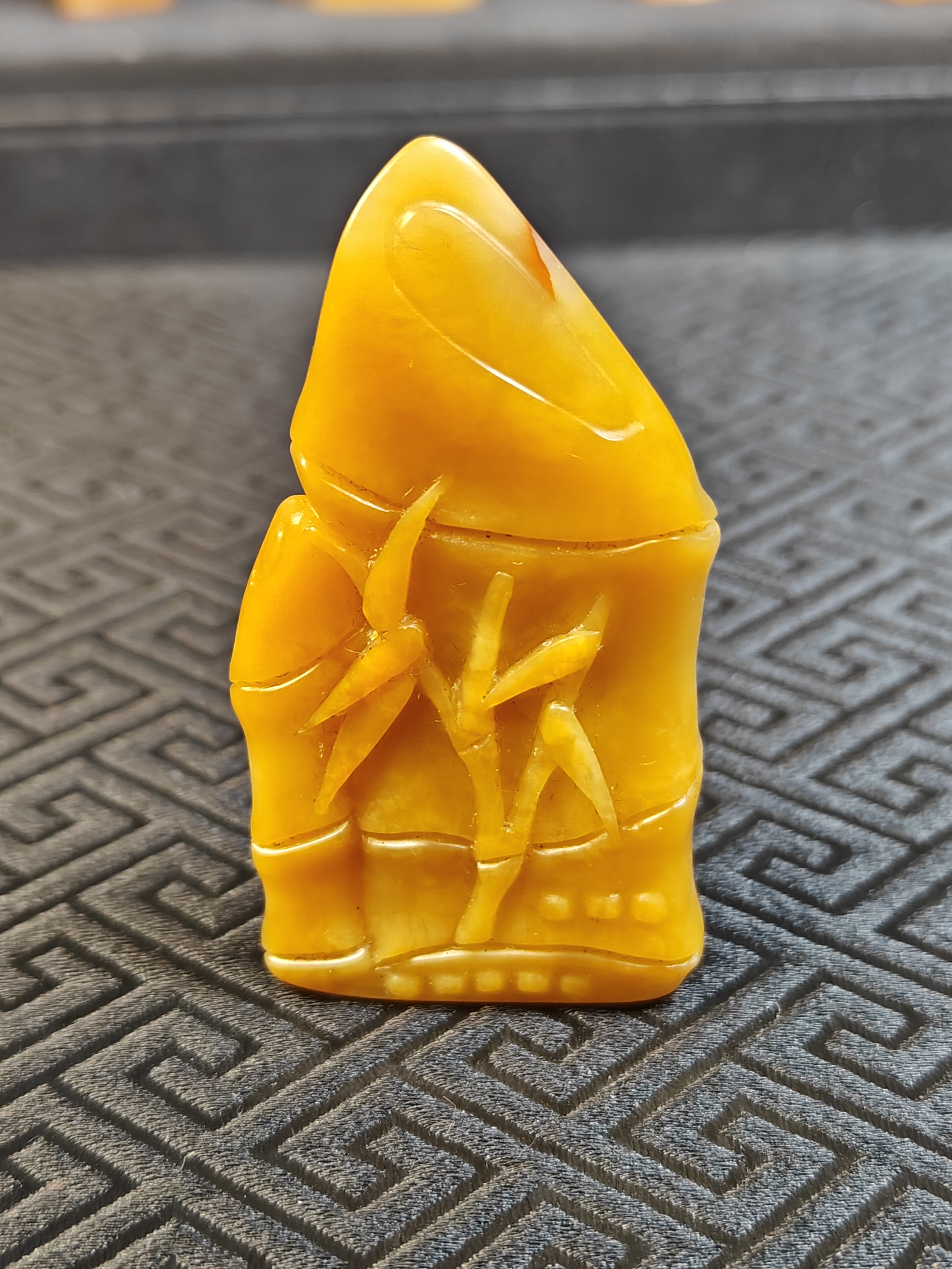 寿山田黄精品，节节高升摆件 净重26克 石质一流，收藏佳品