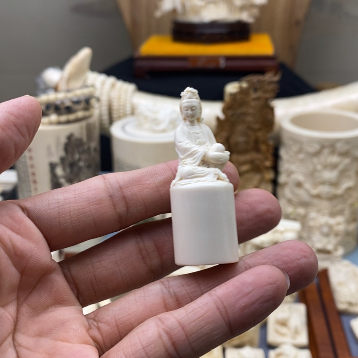 【闪购商品】猛犸根雕陈***
