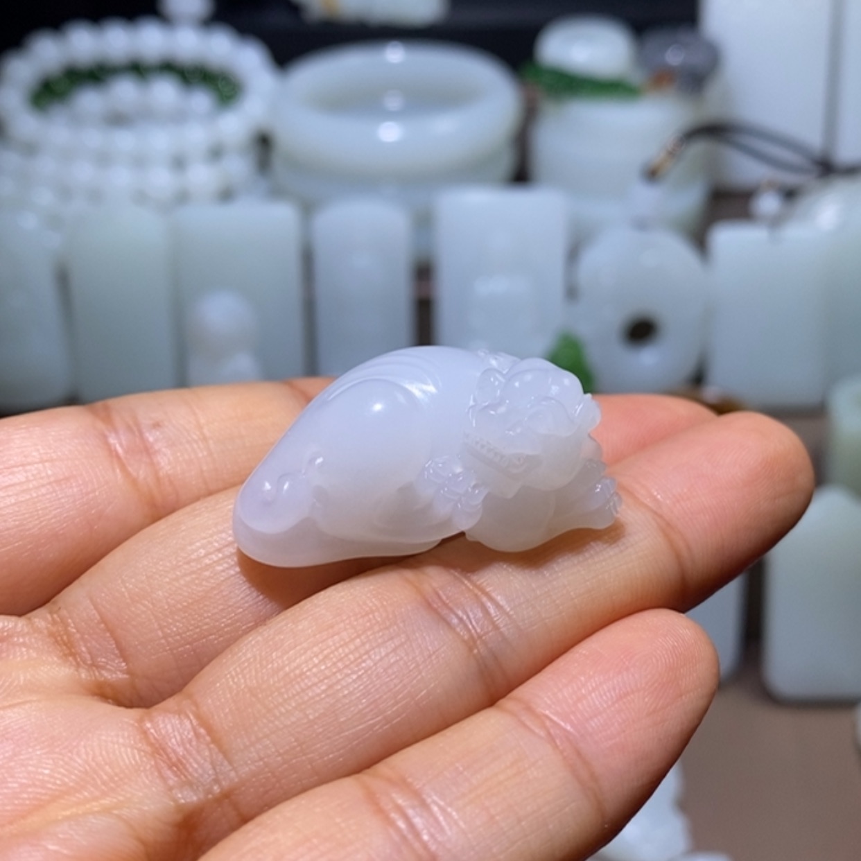 【闪购商品】和田玉颈饰未镶嵌後*