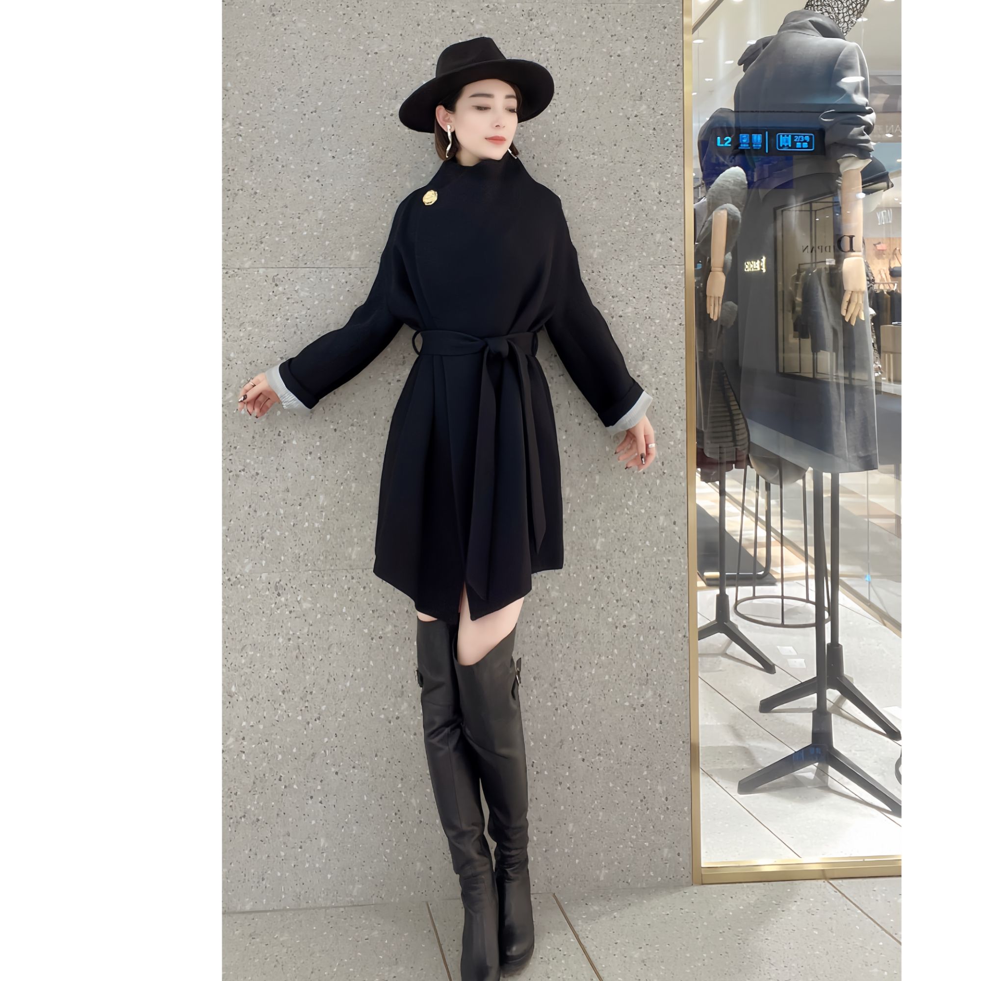 意大利设计师品牌潮牌女装2V4D14272