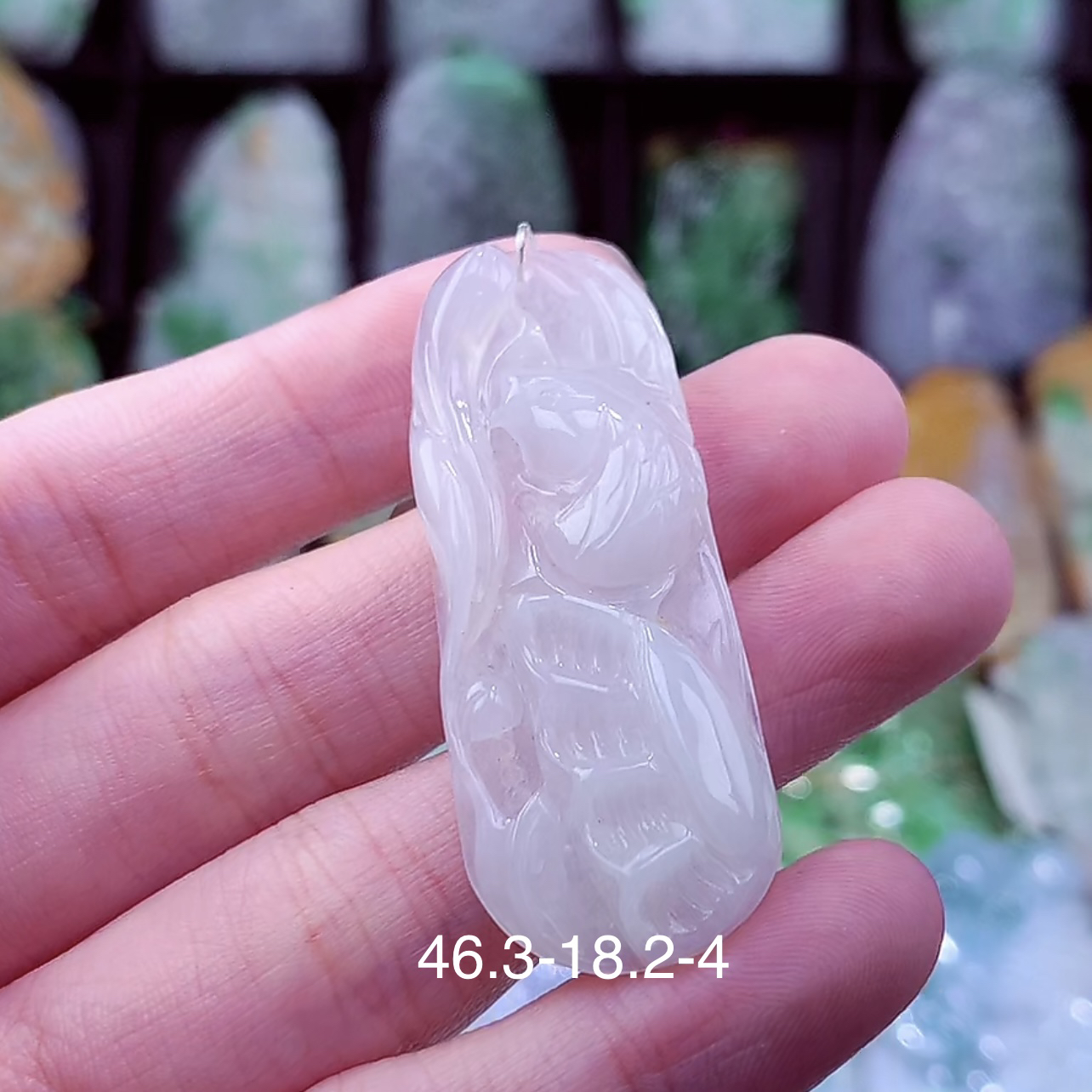 天然A货翡翠年年有鱼吊坠