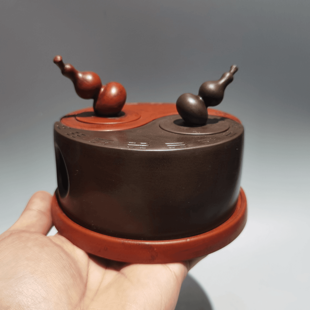 全手工太极八卦紫砂壶200毫升带壶承