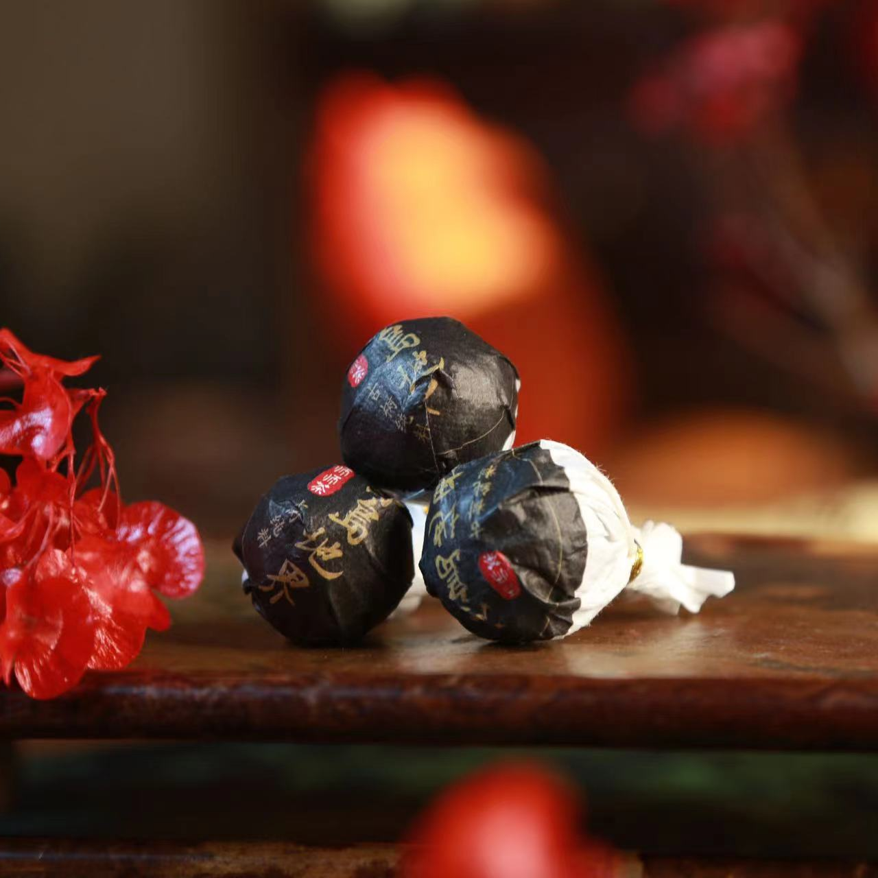 冰岛地界2023年普洱生茶龙珠