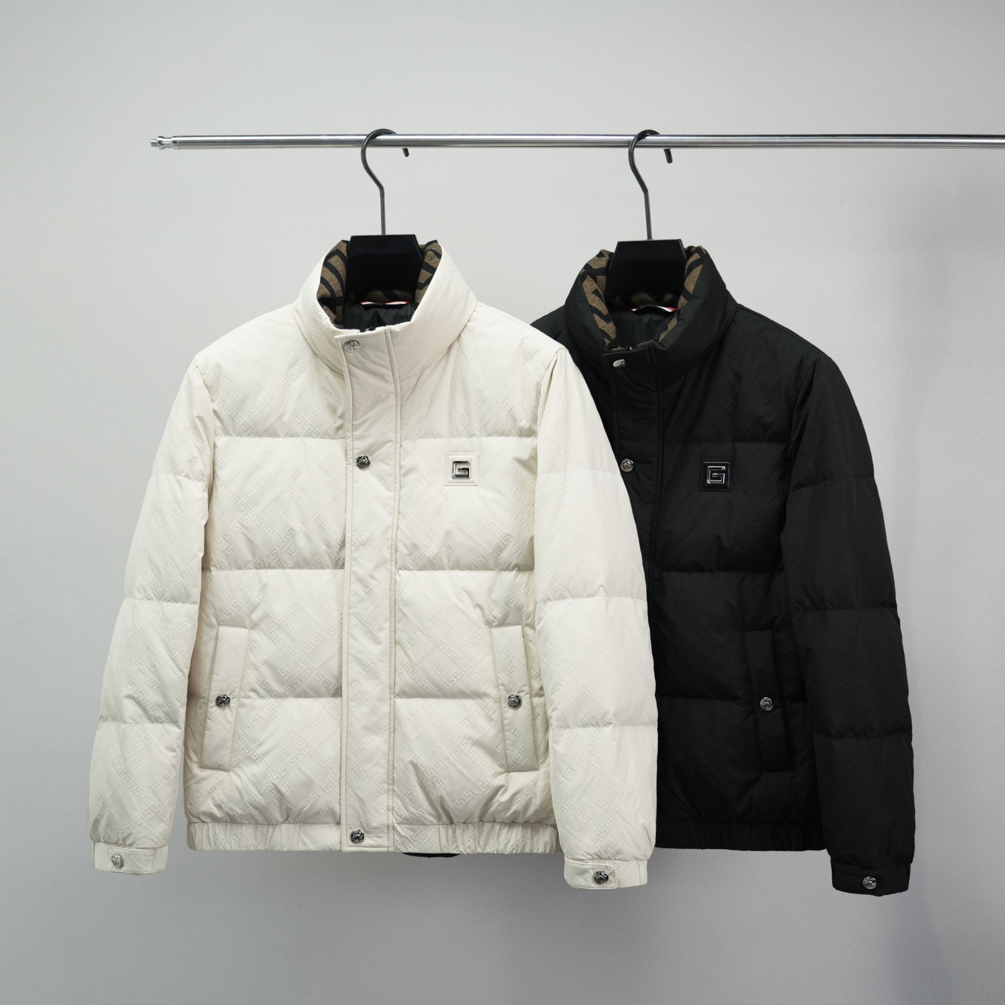 【巴尔赫】冬季男士欧货高端男款短款时尚休闲保暖立领羽绒服8617