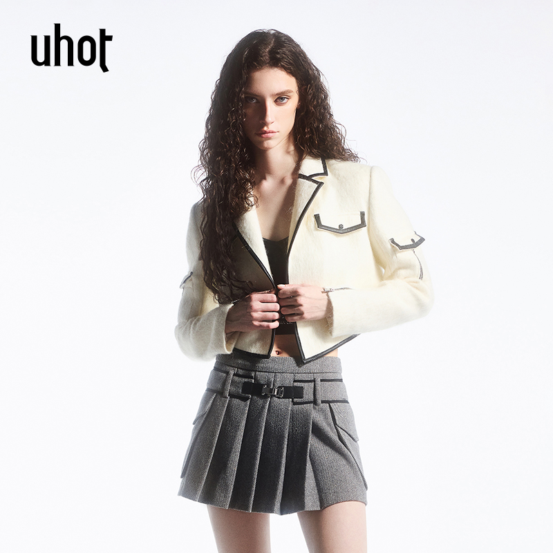 uhot 白色短外套  UWFW2W104
