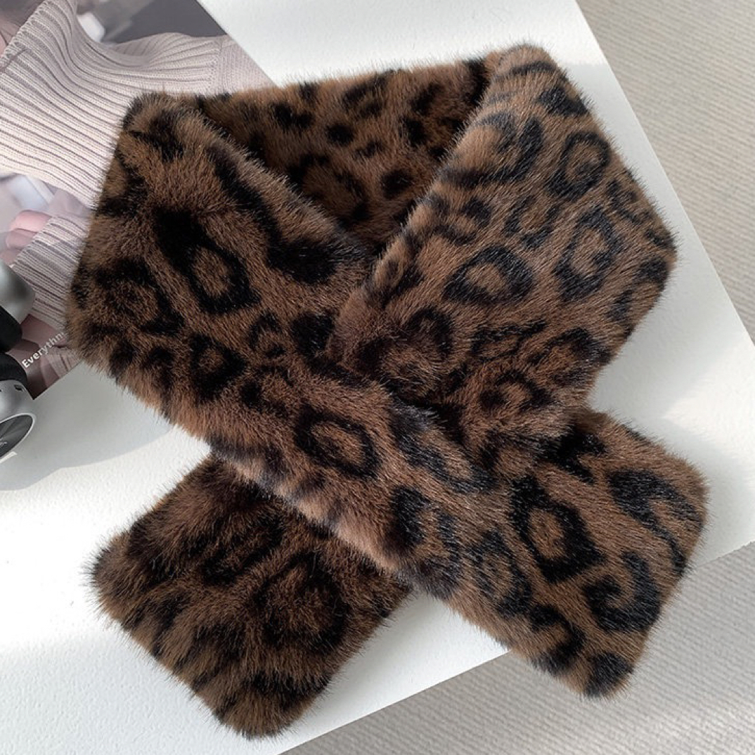 2025秋冬加厚保暖 豹纹围脖 欧貂绒 时尚百搭毛绒围巾