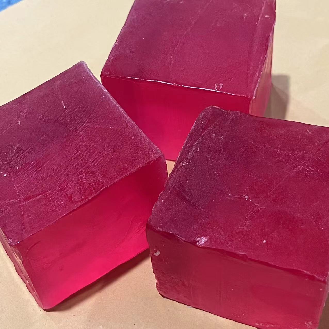 红酒蔓越莓精油皂