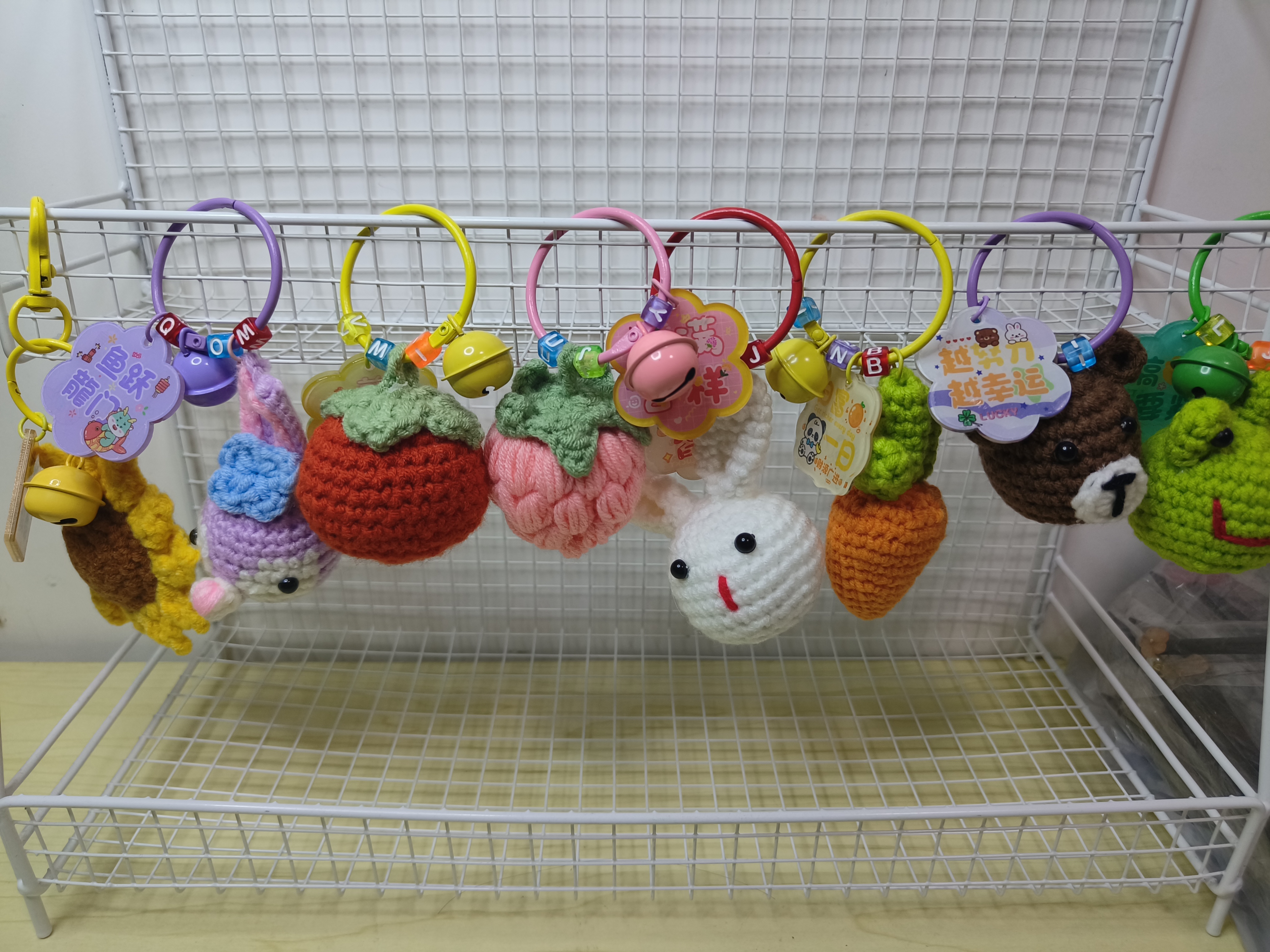 手工钩织diy钥匙扣可爱兔子青蛙小熊钥匙扣针织钩织手工挂饰品