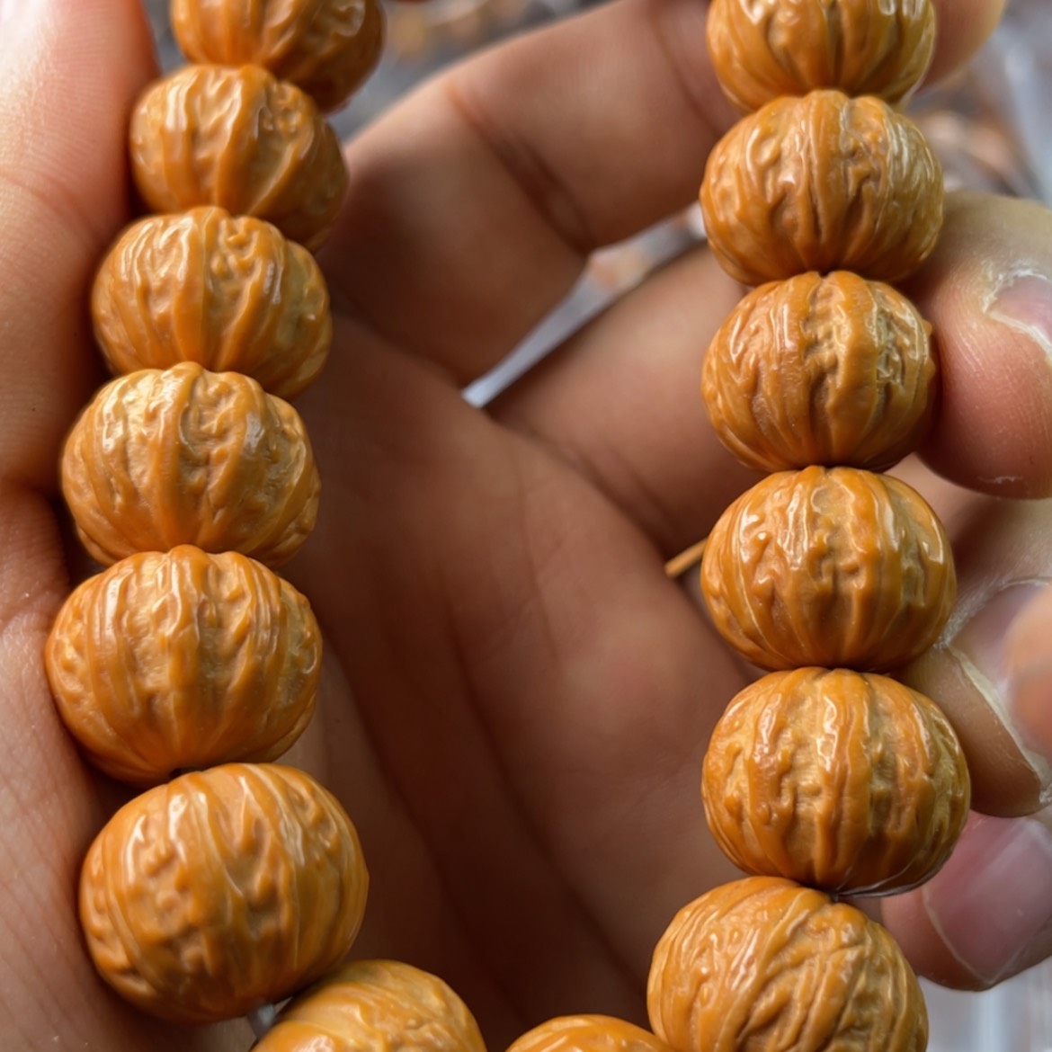 【闪购商品】猴头核桃吊坠我在上课哦